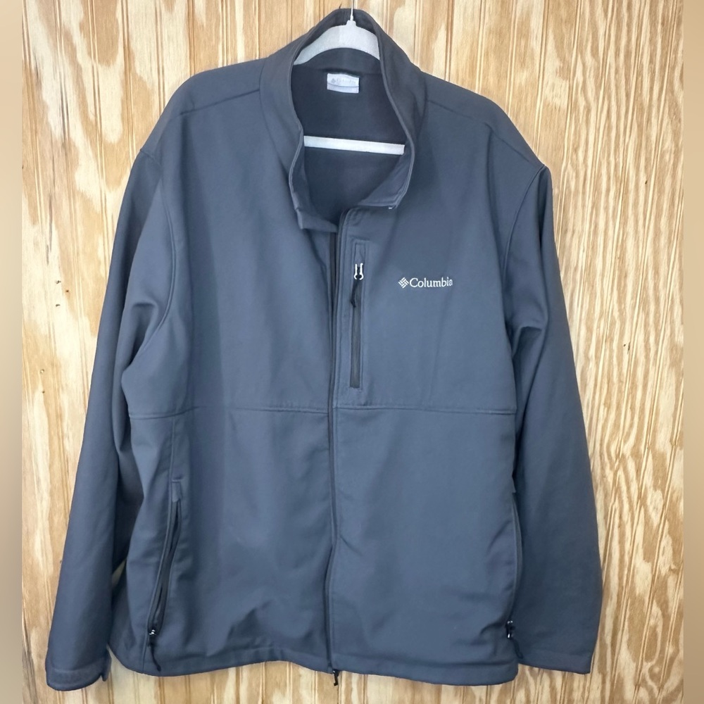 Plus Size Columbia Jacket Size 4X  Gray